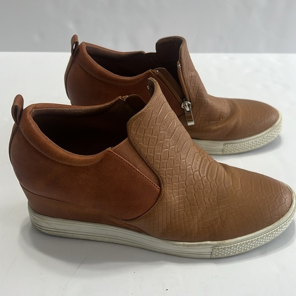 Jollmall Sneaker Ankle Boot Wedges Zip Up Leather | Size 10 (Fits like 9) - Picture 6 of 7